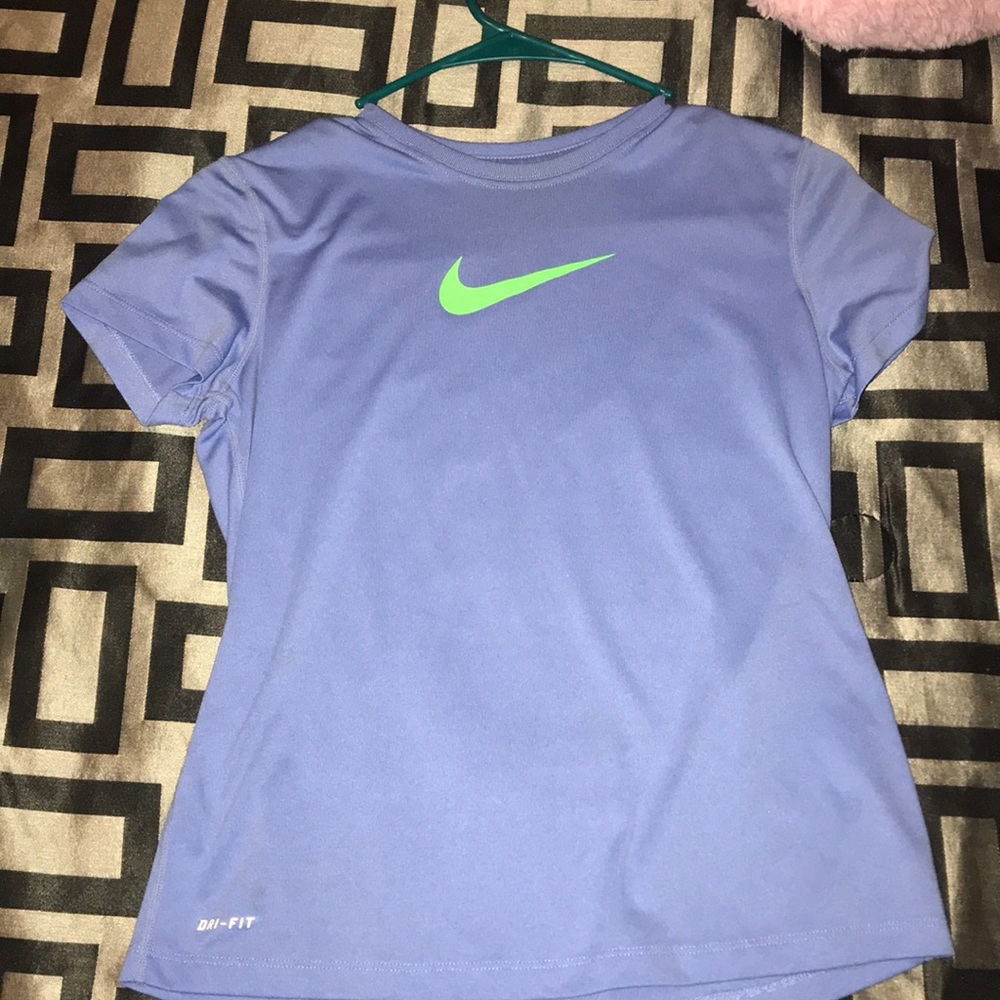 kids nike t shirt , worn once